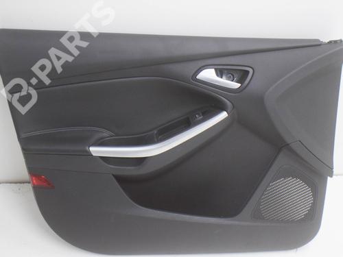 Used Left front door panel Left front door panel FORD FOCUS III 2.0 ST (250 hp) 7543792 7543792