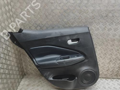 Forra trás esquerda Forra trás esquerda NISSAN JUKE (F16_) DIG-T 117 (117 hp) 35957564 35957564