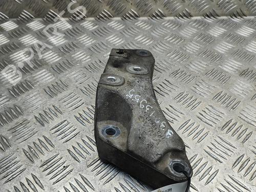 Support VW PASSAT B6 Variant (3C5) 2.0 TDI 16V | BP30448672C155