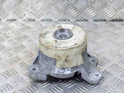 Used Engine mount MERCEDES-BENZ C-CLASS (W205) C 220 d 4-matic (205.005) (170 hp) 6758981