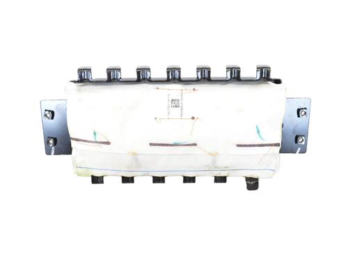 Used Passenger airbag TESLA MODEL 3 (5YJ3) EV AWD (351 hp) 30250234