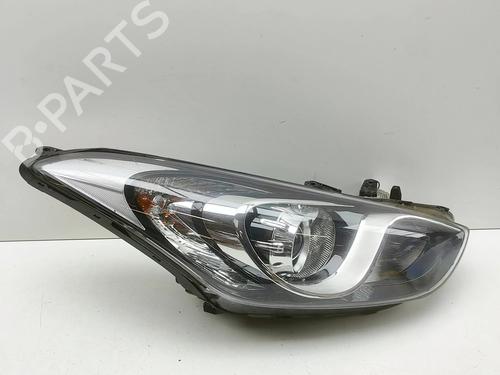 Used Right headlight Right headlight HYUNDAI i30 (GD) 1.6 CRDi (110 hp) 34102070 34102070