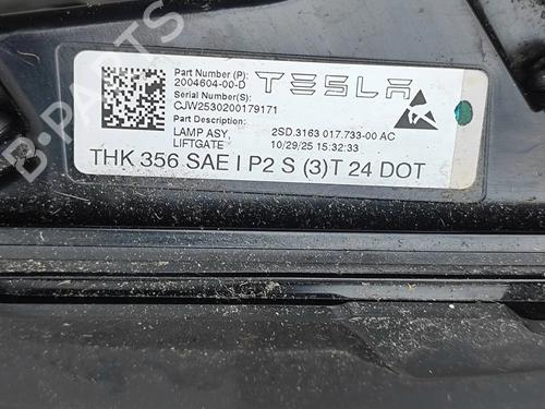 Rear center light TESLA MODEL Y (5YJY) Long Range All-wheel Drive | BP36231792I39  - Image 9