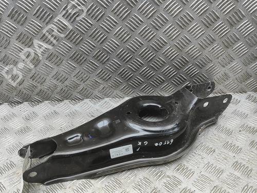 Venstre bagtil bærearm Venstre bagtil bærearm TESLA MODEL Y (5YJY) Long Range All-wheel Drive (514 hp) 33624695 33624695