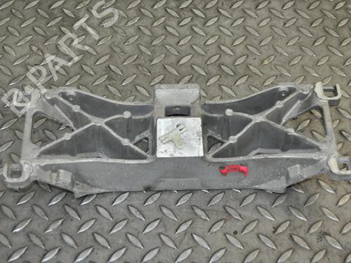 Used Gearbox mount Gearbox mount JAGUAR XF I (X250) 3.0 D (211 hp) 33370559 33370559