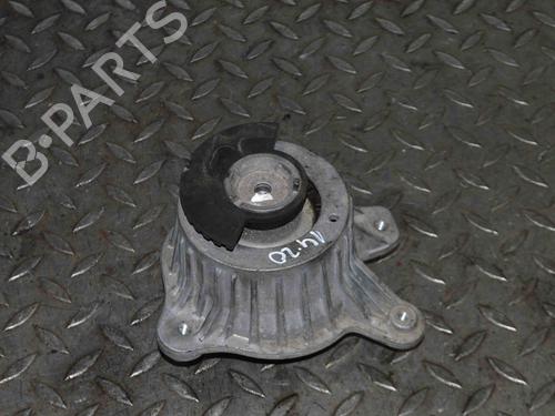 Used Engine mount MERCEDES-BENZ E-CLASS (W213) E 350 d (213.033) (258 hp) 30218727