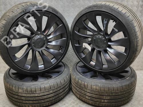 Used Rim TESLA MODEL 3 (5YJ3) EV AWD (441 hp) 28550062