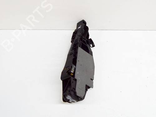 Rear left exterior door handle PEUGEOT 3008 II SUV (MC_, MR_, MJ_, M4_) 1.6 THP 165 (M45GYW, M45GZW, M45GYV) | BP11252498C130