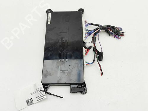Electronic module TESLA MODEL X (5YJX) 90D AWD | BP33382905M83 - Image 2