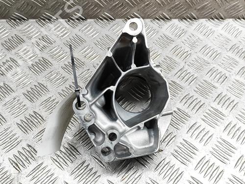 Andre VOLVO XC40 (536) B3 Mild-Hybrid | BP28555840O1