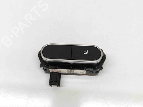 Used Switch MERCEDES-BENZ GLB (X247) GLB 200 Mild-Hybrid (247.687) (163 hp) 28438000