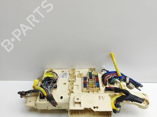 Used Fuse box TOYOTA LAND CRUISER 100 (_J1_) 4.2 TD (HDJ100_, HDJ100) (204 hp) 30257550