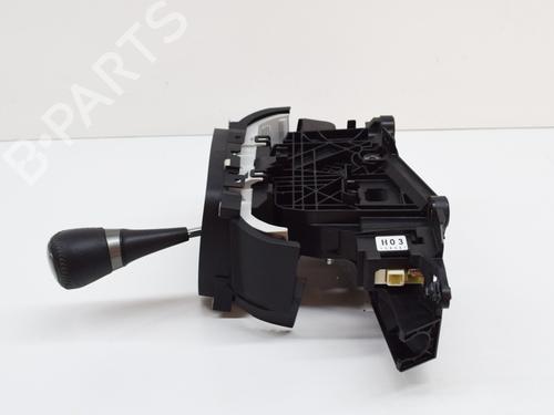 Gear lever TOYOTA YARIS (_P13_) 1.5 Hybrid (NHP130_) | BP10074568M90 