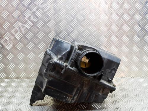 Used Air filter box LAND ROVER DISCOVERY III (L319) 2.7 TD 4x4 (190 hp) 8626038