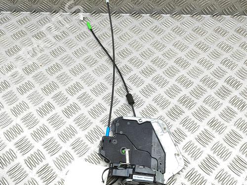 rear-left-lock-lexus-gs-_l1_-2011-33400288 main image