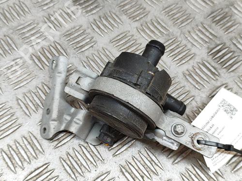 Auxiliary water pump MERCEDES-BENZ GLA-CLASS (X156) GLA 220 CDI / d 4-matic (156.905) | BP19427690M111 