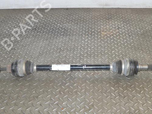Used Left rear driveshaft Left rear driveshaft LAND ROVER RANGE ROVER IV (L405) 4.4 SDV8 4x4 (340 hp) 33345848 33345848