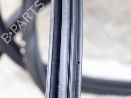 Gummiliste AUDI Q3 (F3B) 35 TFSI | BP27763593C142 