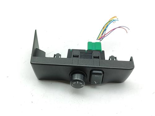 Comando specchietti Comando specchietti NISSAN GT-R (R35) V6 (530 hp) 33962748 33962748