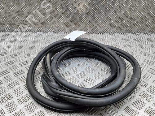 Türkonturgummi für VW TIGUAN (AD1, AX1) 2.0 TDI (150 hp) 31314969