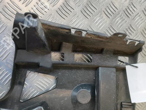 Rear bumper bracket BMW 8 Gran Coupe (G16, F93) 840 i | BP28563356C159 