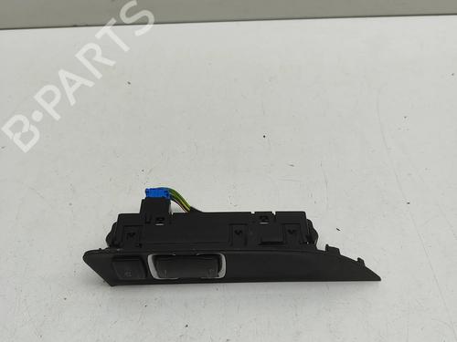 switch-bmw-2-coupe-f22-f87-2012-2013-2014-2015-2016-2017-2018-2019-2020-2021-32119167 main image