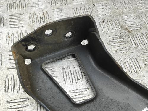 Front bumper bracket IVECO DAILY VI Platform/Chassis 35S21, 35C21, 40C21, 45C21, 50C21, 60C21, 65C21, 70C21 | BP31902883C158 