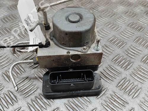 Used ABS pump DACIA SANDERO II TCe 90 (B8M1, B8MA, B8AC) (90 hp) 18739674