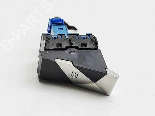 switch-ds-ds-7-crossback-j4_-jr_-jc_-2017-31926562 main image