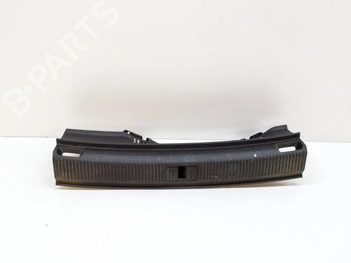 Moldura del portón trasero AUDI A1 (8X1, 8XK) S1 quattro (231 hp) 14619580