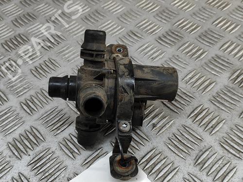 Used Auxiliary water pump JAGUAR F-PACE (X761) 2.0 P400e Plug-in Hybrid (404 hp) 28275646