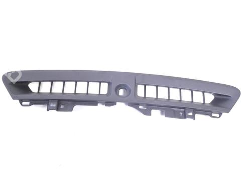 other-jaguar-e-pace-x540-2017-33345104 main image