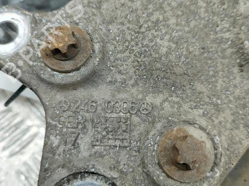 Left rear steering knuckle MERCEDES-BENZ CLA Coupe (C117) CLA 200 CDI / d (117.308) | BP29458565M27 