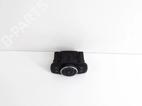 switch-ford-fiesta-vii-hj-hf-11-ti-vct-h1bt13d061ac-2017-13929653 main image