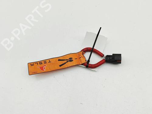 Used Electronic sensor TESLA MODEL X (5YJX) 90D AWD (525 hp) 31297467