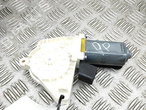 Used Right front window motor Right front window motor 36952736 36952736