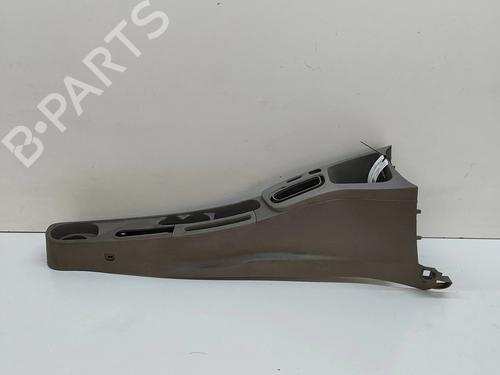 Console centrale Console centrale RENAULT ZOE (BFM_) ZOE (88 hp) 33372043 33372043