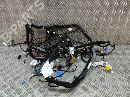 BP27769573E16 main image