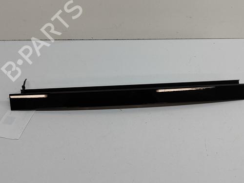  Baguette de porte BMW X2 (U10) iX2 xDrive 30 (313 hp) 27787707