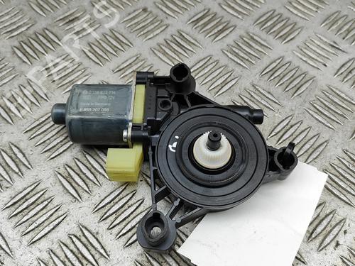 Used Right rear window motor PORSCHE MACAN (95B) 3.0 S Diesel (258 hp) 31047330