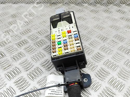 Fuse box JAGUAR XE (X760) 2.0 D | BP38239274E1 - Image 4