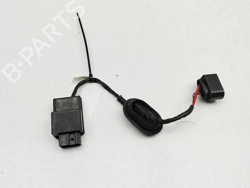 Used Electronic module Electronic module VW SCIROCCO III (137, 138) 2.0 TSI (180 hp) 33393835 33393835