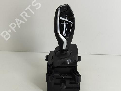 Used Gear lever BMW 5 (G30, F90) 530 e Plug-in-Hybrid xDrive (252 hp) 16639584