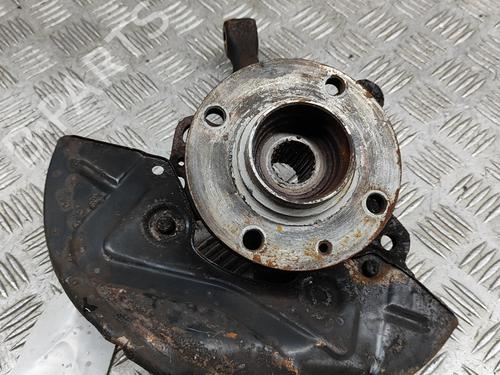 Used Right front steering knuckle VW GOLF III Cabriolet (1E7) 2.0 (115 hp) 25217418