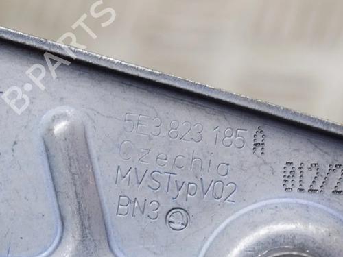 Exterior handle SKODA OCTAVIA IV (NX3, NN3, PV3) 1.0 TSI | BP27763344C122 