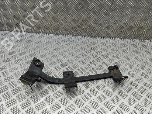 Left headlight support TESLA MODEL X (5YJX) 90D AWD | BP31297385C157 