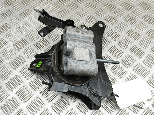 Used Engine mount TOYOTA COROLLA Estate (_E21_) 1.8 Hybrid (ZWE211) (98 hp) 29812617