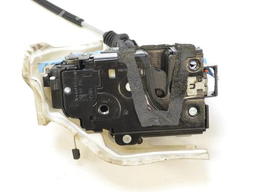 Used Front left lock VW PHAETON (3D1, 3D2, 3D3, 3D4, 3D6, 3D7, 3D8, 3D9) 3.0 V6 TDI 4motion (240 hp) 9864356