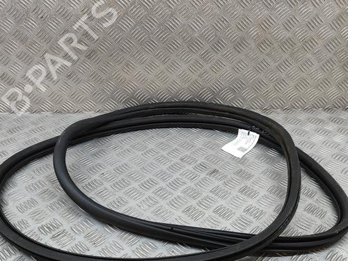 Used Rubber door seal CITROËN C5 AIRCROSS (A_) 1.2 PureTech 130 (ARHNSJ) (131 hp) 28549751
