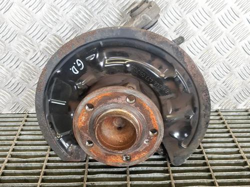 Used Right rear steering knuckle Right rear steering knuckle MERCEDES-BENZ A-CLASS (W176) A 180 CDI / d (176.012) (109 hp) 14613664 14613664